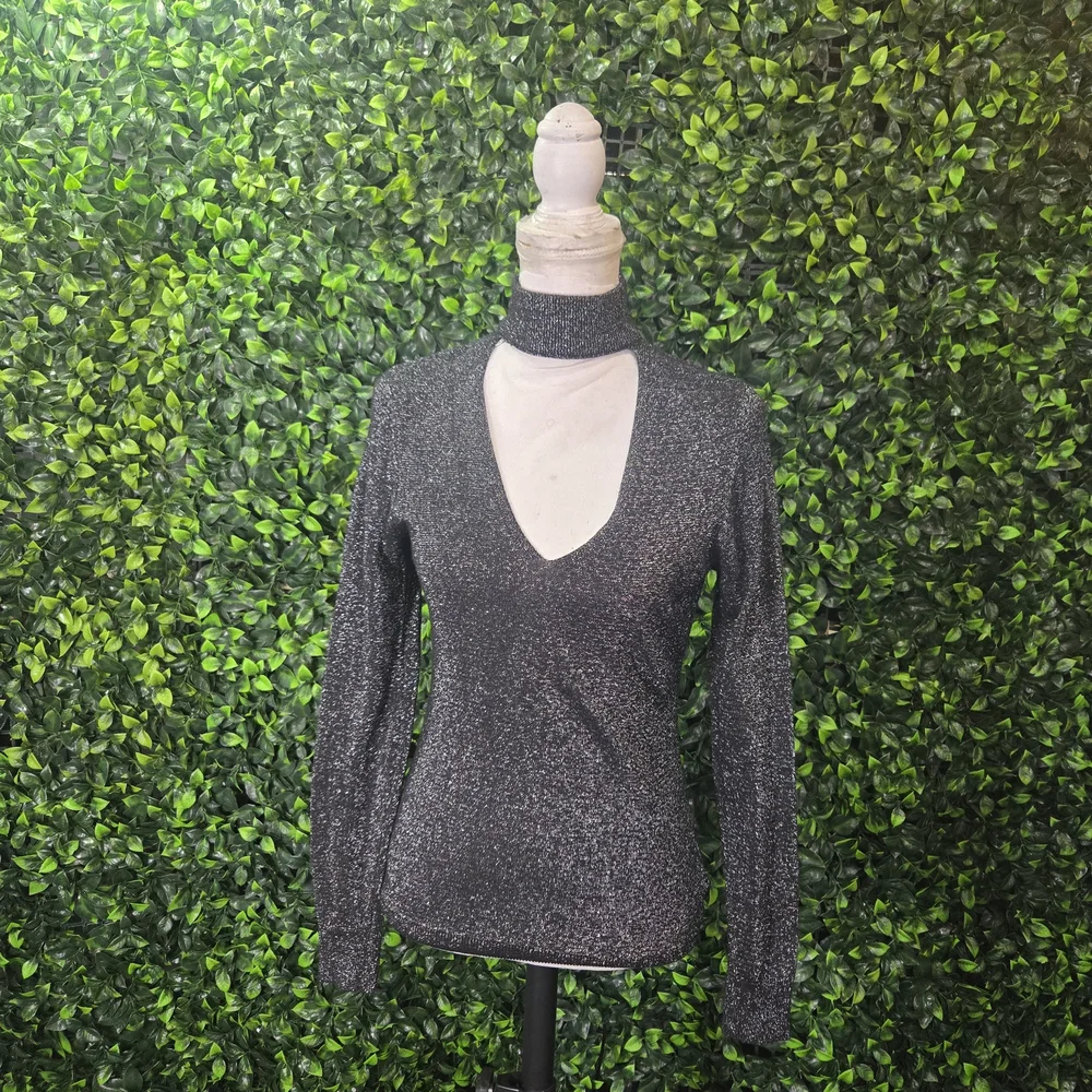 Michael Kors Black‎ Metallic Long-Sleeve V-Neck Top with Choker